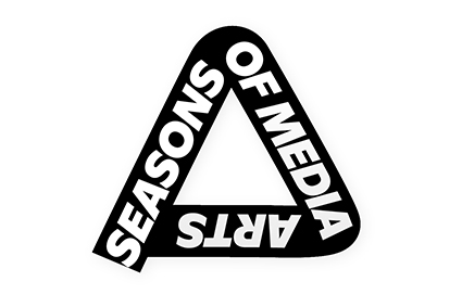 App Logo »ZKM one-liner«, ein Dreieck mit dem Schriftzug »Seasons of Media Arts«.