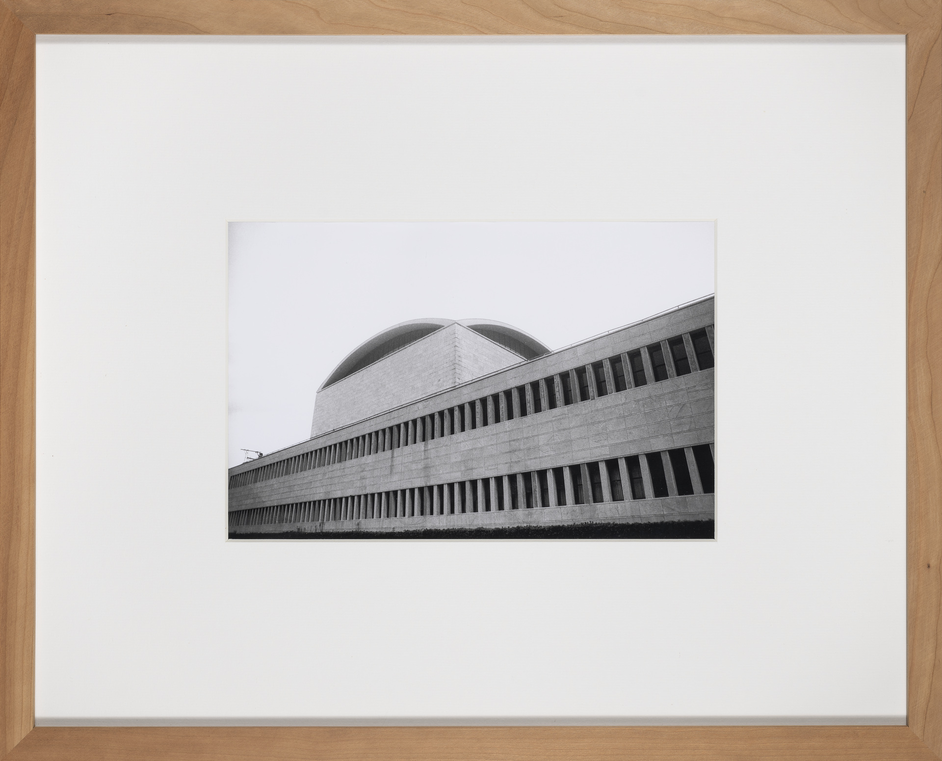 ROM. PALAZZO DEI CONGRESSI, ESPOSIZIONE UNIVERSAKE, 1942, ADALBERTO LIBERA, 1937-52